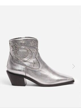 Johnny Was Silver Moon & Star Embroidered Ankle Booties
